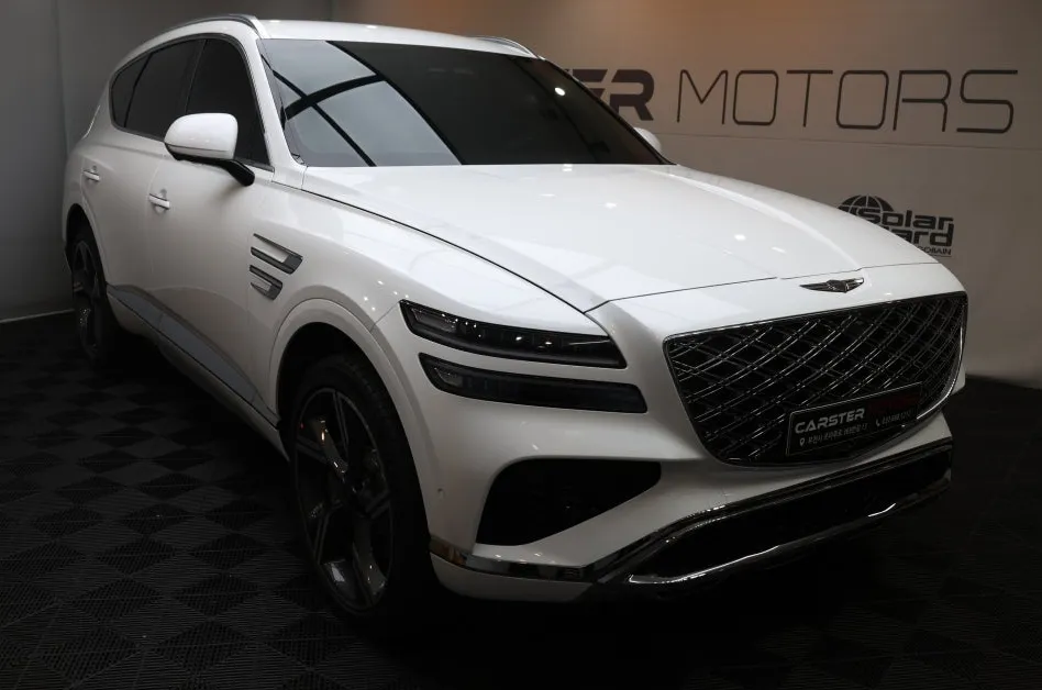 Hyundai Palisadeのカーフィルム施工事例|費用目安・仕上がり 施工写真 1-3