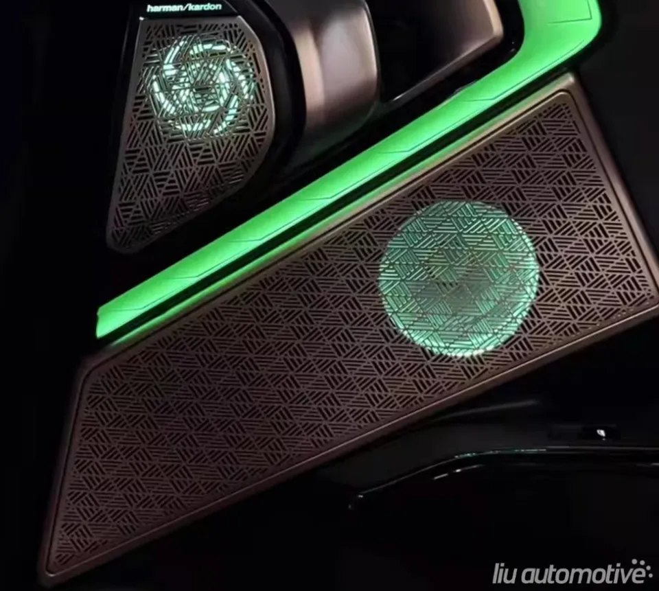 BMW X3 G45 ambient lighting - BMW X3 G45 Ambient Lighting Review — Enhanced Sound & Mood photo 5