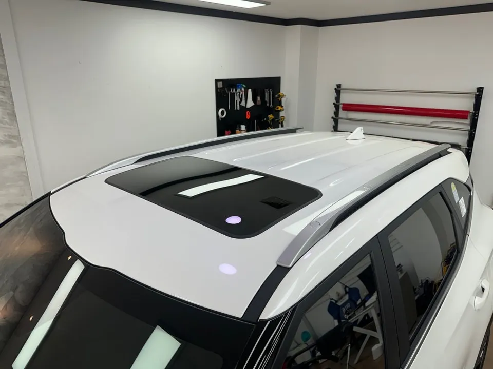 Kia Seltos vinyl wrap - Kia Seltos Vinyl Wrap Review: Two-Tone & Roof Wrap photo 2