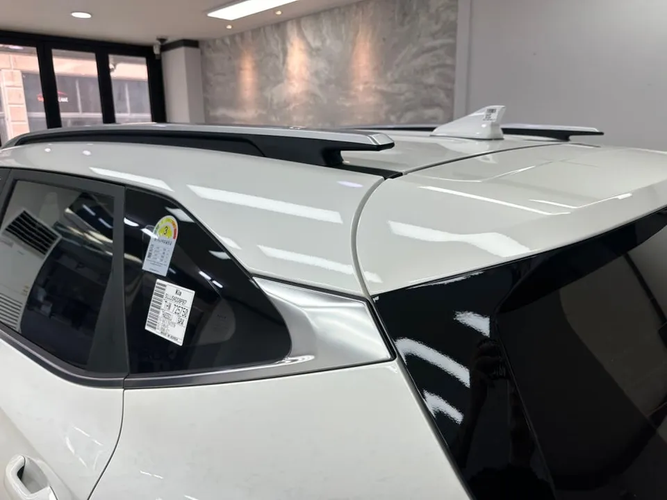 Kia Seltos vinyl wrap - Kia Seltos Vinyl Wrap Review: Two-Tone & Roof Wrap photo 3