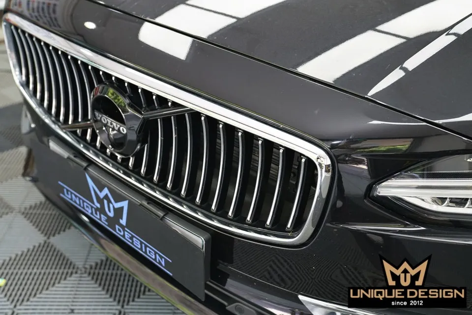 Volvo S90のカーラッピング事例 施工写真 5