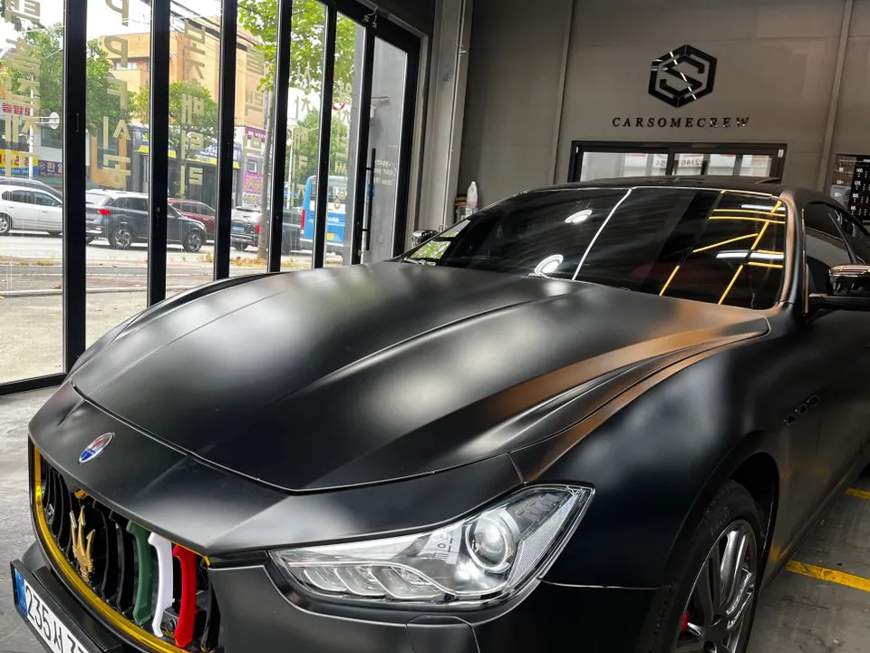 Maserati Ghibliのカーフィルム施工事例|費用目安・仕上がり 施工写真 2-1