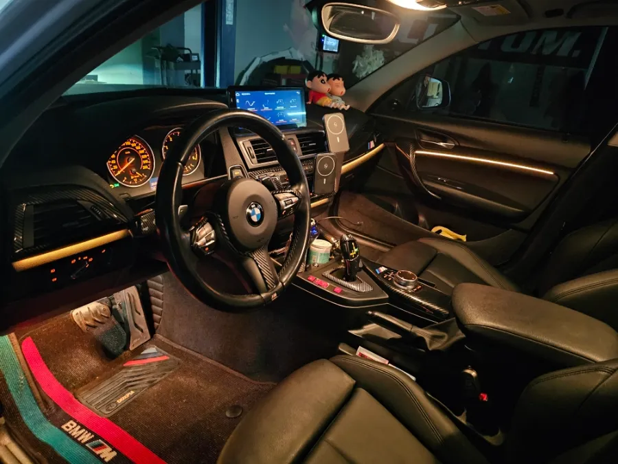 BMW 1 Series F20 ambient lighting - BMW 1 Series F20 Ambient Lighting Review: Cost & Results photo 3