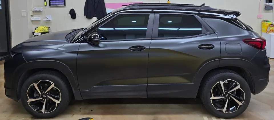 Chevrolet Trailblazerのカーラッピング事例 施工写真 6