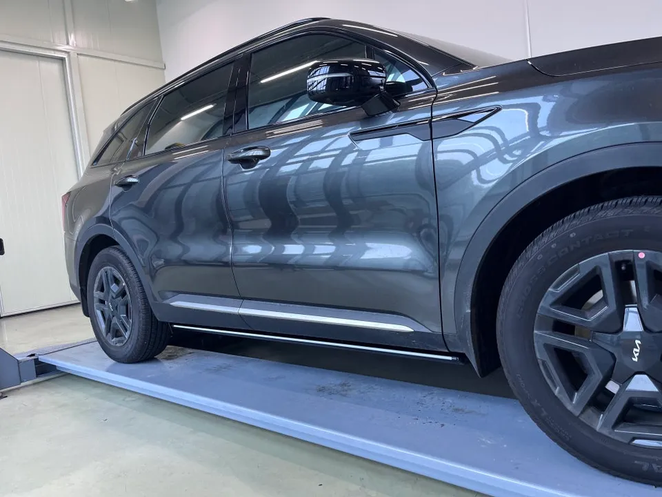 BMW X5 soundproofing - BMW X5 Soundproofing & Undercoating Review — Enhanced Comfort photo 4