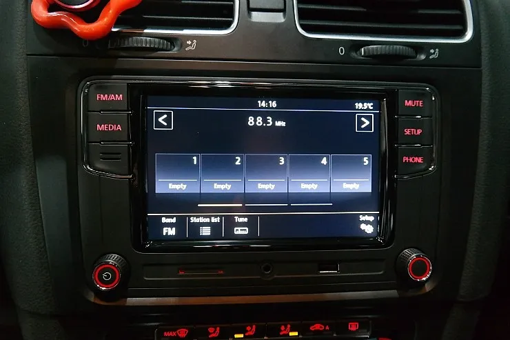 Volkswagen Golf 6th Gen car audio - Volkswagen Golf 6th Gen Car Audio Upgrade Review photo 4