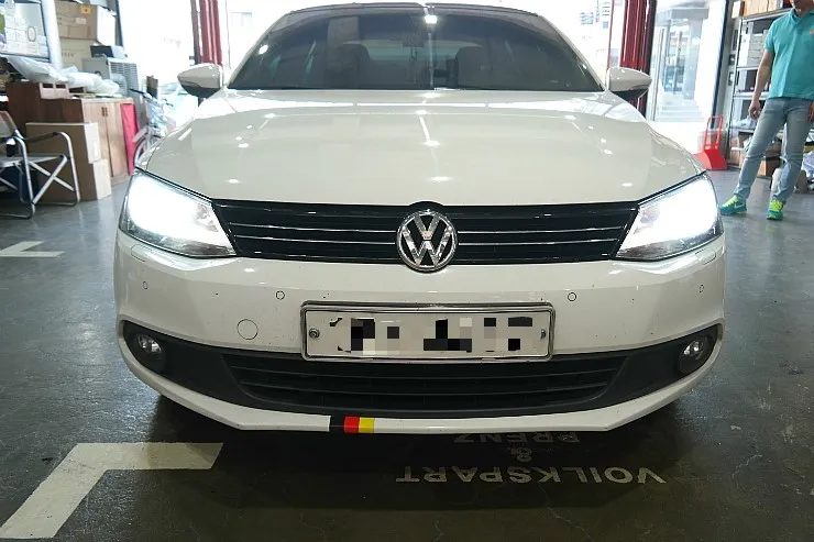 Volkswagen Jetta lighting upgrade - Volkswagen Jetta LED Headlight Upgrade Review photo 6