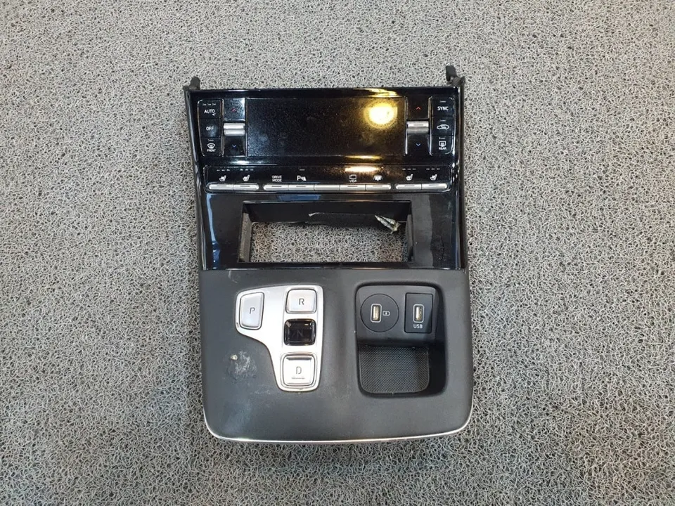 Hyundai Grandeur IG interior customization - Hyundai Grandeur IG Interior Customization Review — Cost photo 4