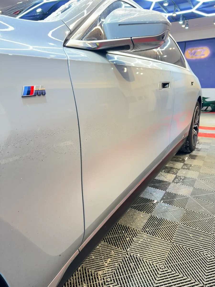 BMW 7 Series G11/G12 ceramic coating - BMW 7 Series G11/G12 Ceramic Coating Review: Cost & Results photo 3