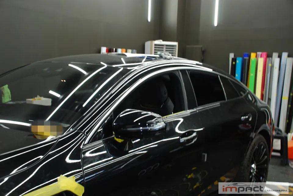 Mercedes-Benz AMG GT 43 カーラッピング事例|オールブラック化 施工写真 1-3