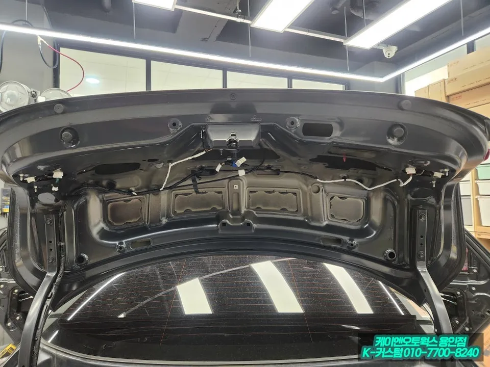 Hyundai Grandeur IG oem options - Hyundai Grandeur IG Power Tailgate Retrofit Review photo 4
