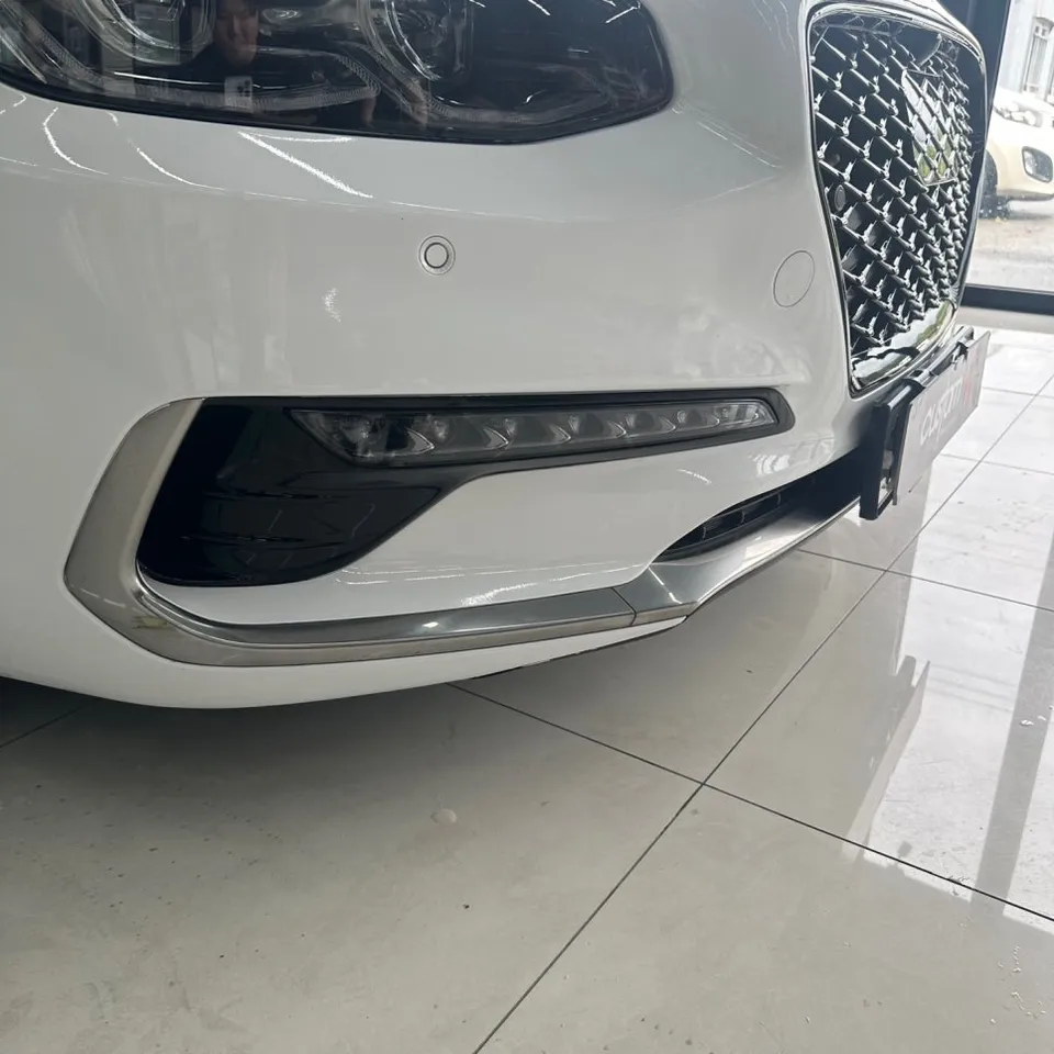 Kia Grandeur IGのカーラッピング事例|費用目安・仕上がり 施工写真 2-3