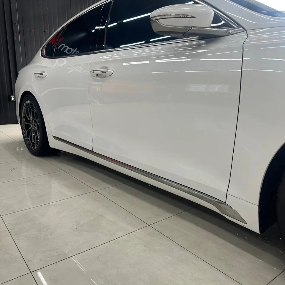 Kia Grandeur IGのカーラッピング事例|費用目安・仕上がり 施工写真 3-3