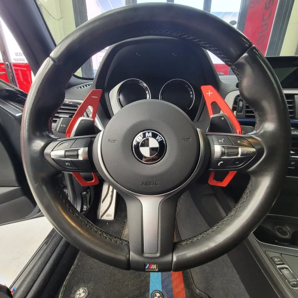 BMW 1シリーズ F20のカーラッピング事例｜実例紹介 施工写真 1-2