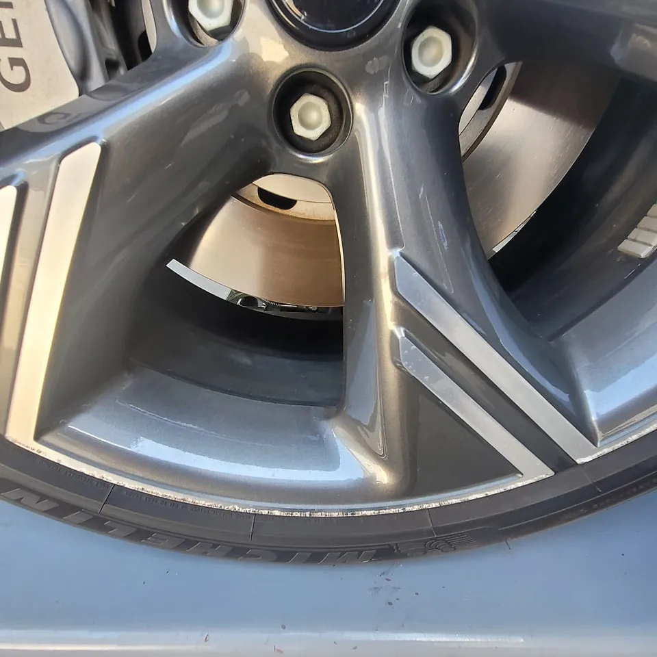 Genesis GV80 wheel repair - Genesis GV80 Wheel Repair & Diamond Cutting Review photo 4