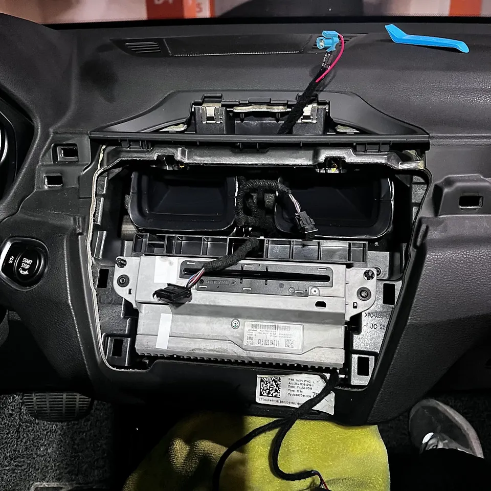 BMW X1 android head unit - BMW X1 Android Head Unit & M Steering Wheel Upgrade photo 6