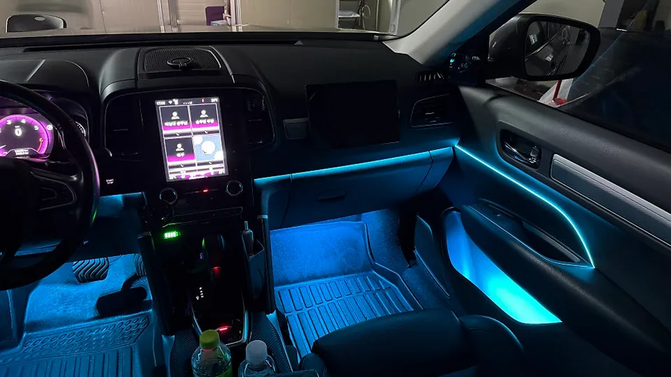 Renault QM6 ambient lighting - Renault QM6 Ambient Lighting Review: Interior LED Mood Lighting U photo 3