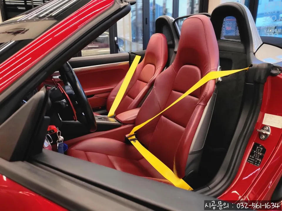 Porsche Boxster interior customization - Porsche Boxster Interior Customization Review: Cost & Results photo 4