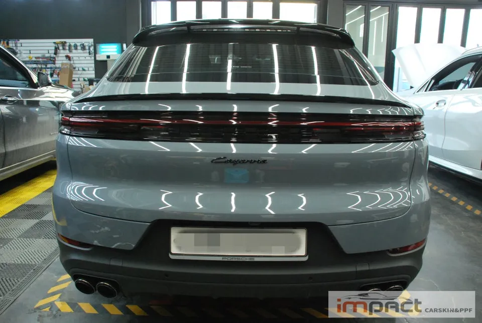 Porsche Cayenne PPF施工事例｜費用目安と仕上がり 施工写真 2-2