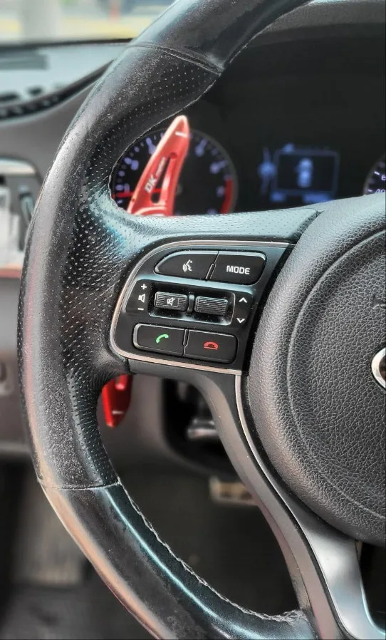 Kia K5 JF steering wheel - Kia K5 Steering Wheel Customization Review — Restored to New photo 4