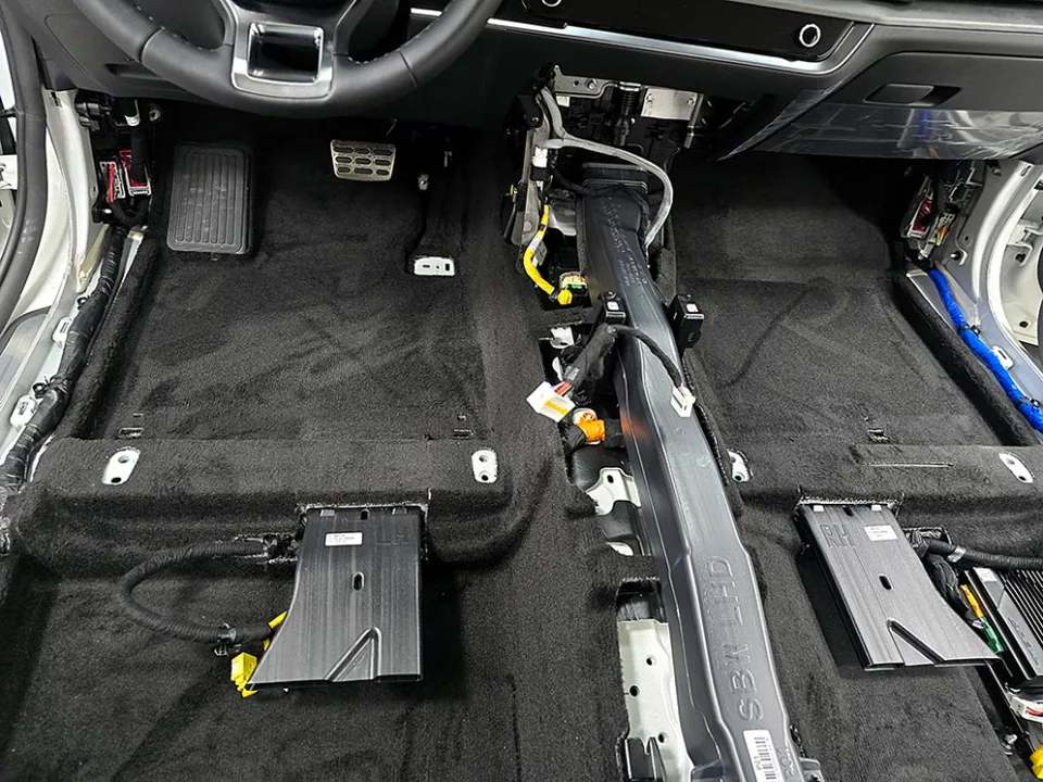 Kia Sportage NQ5 Interior Customization Review: Cost & Results photo 2