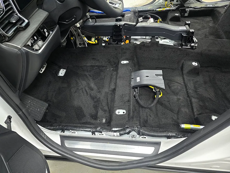 Kia Sportage NQ5 interior customization - Kia Sportage NQ5 Interior Customization Review: Cost & Results photo 3