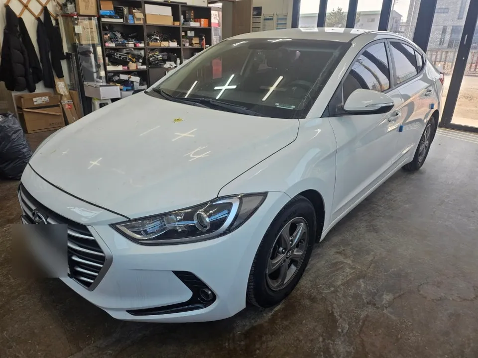 Hyundai Elantra AD oem options installation result
