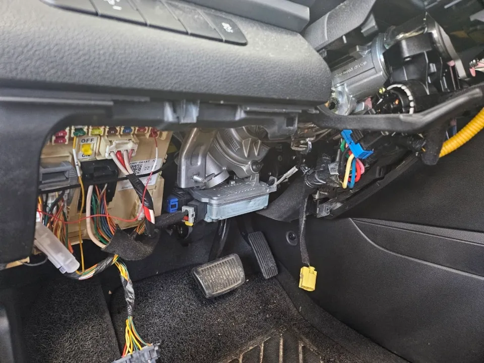 Hyundai Elantra AD oem options - Hyundai Elantra AD OEM Options Review: Smart Start Button Cost photo 4