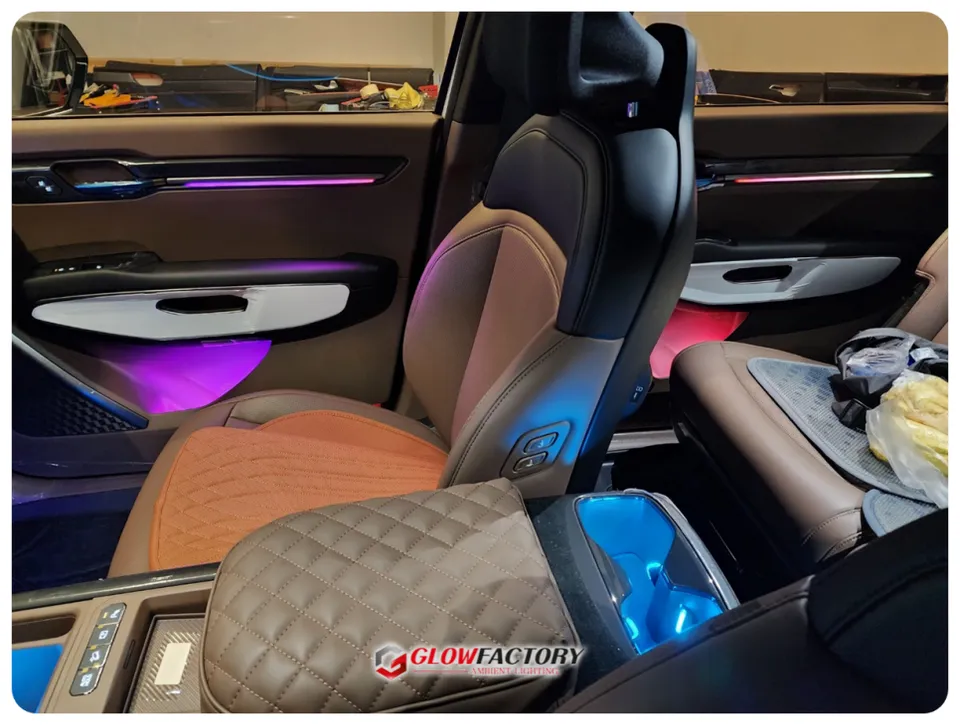 Kia EV9 Ambient Lighting Review: Enhancing Electric Car Ambiance photo 4