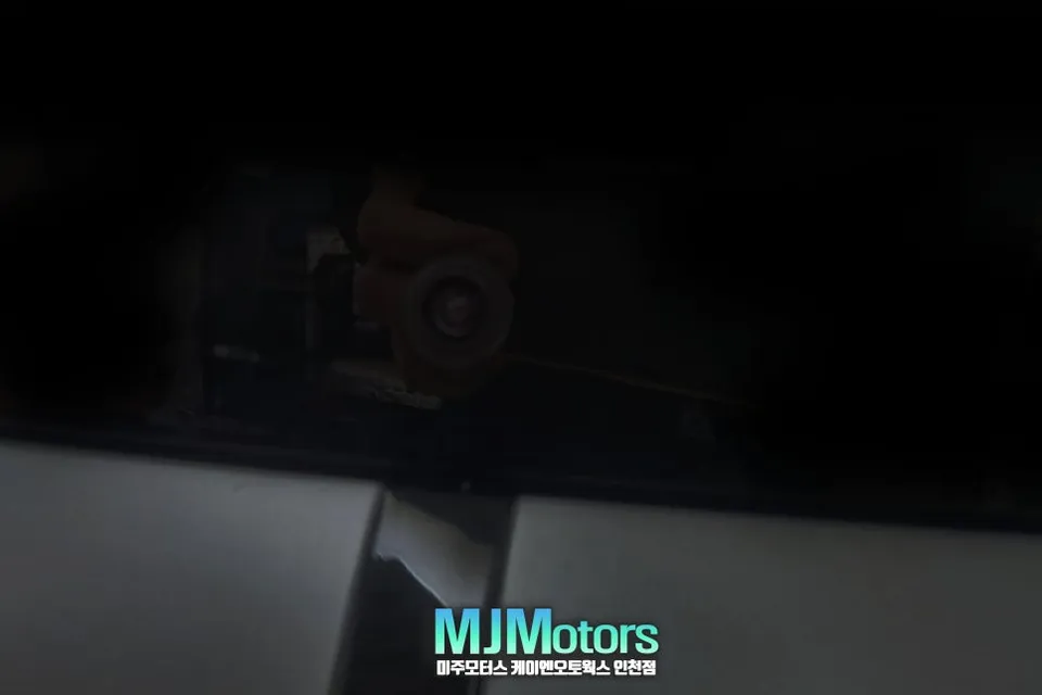 Hyundai IONIQ 360 Camera Installation Review After