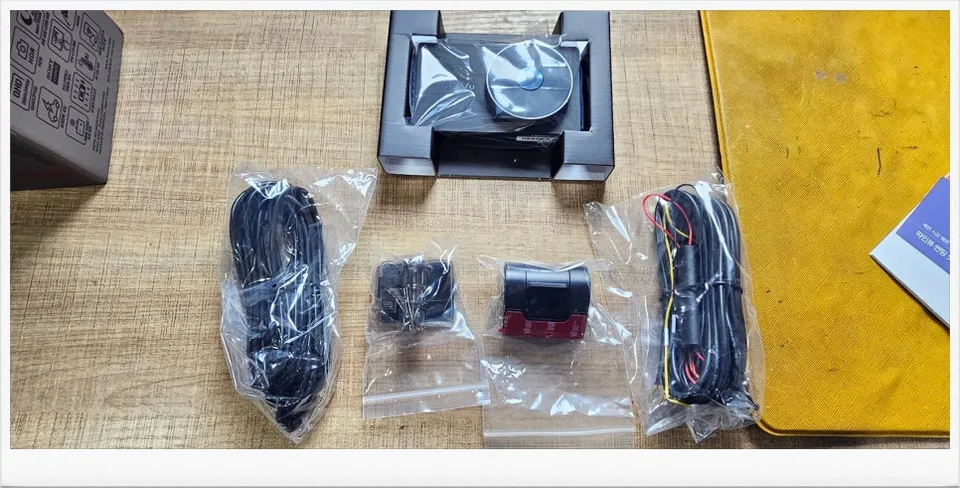 Hyundai Santa Fe dash cam - Hyundai Santa Fe Dash Cam Installation Review photo 3