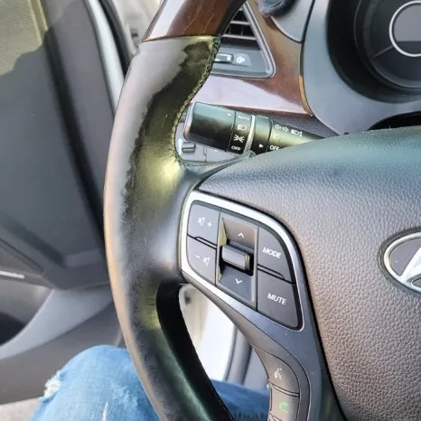 Hyundai Grandeur HG steering wheel - Hyundai Grandeur HG Steering Wheel Customization Review photo 4