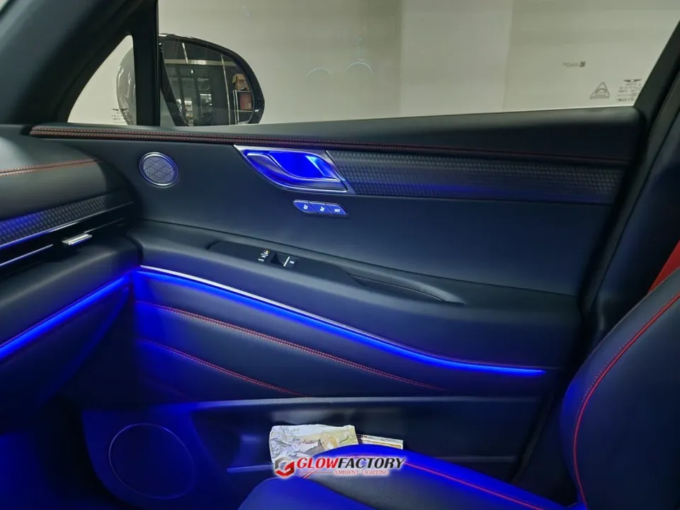Genesis GV80 ambient lighting - Genesis GV80 Ambient Lighting Review: Enhanced Interior LEDs photo 4