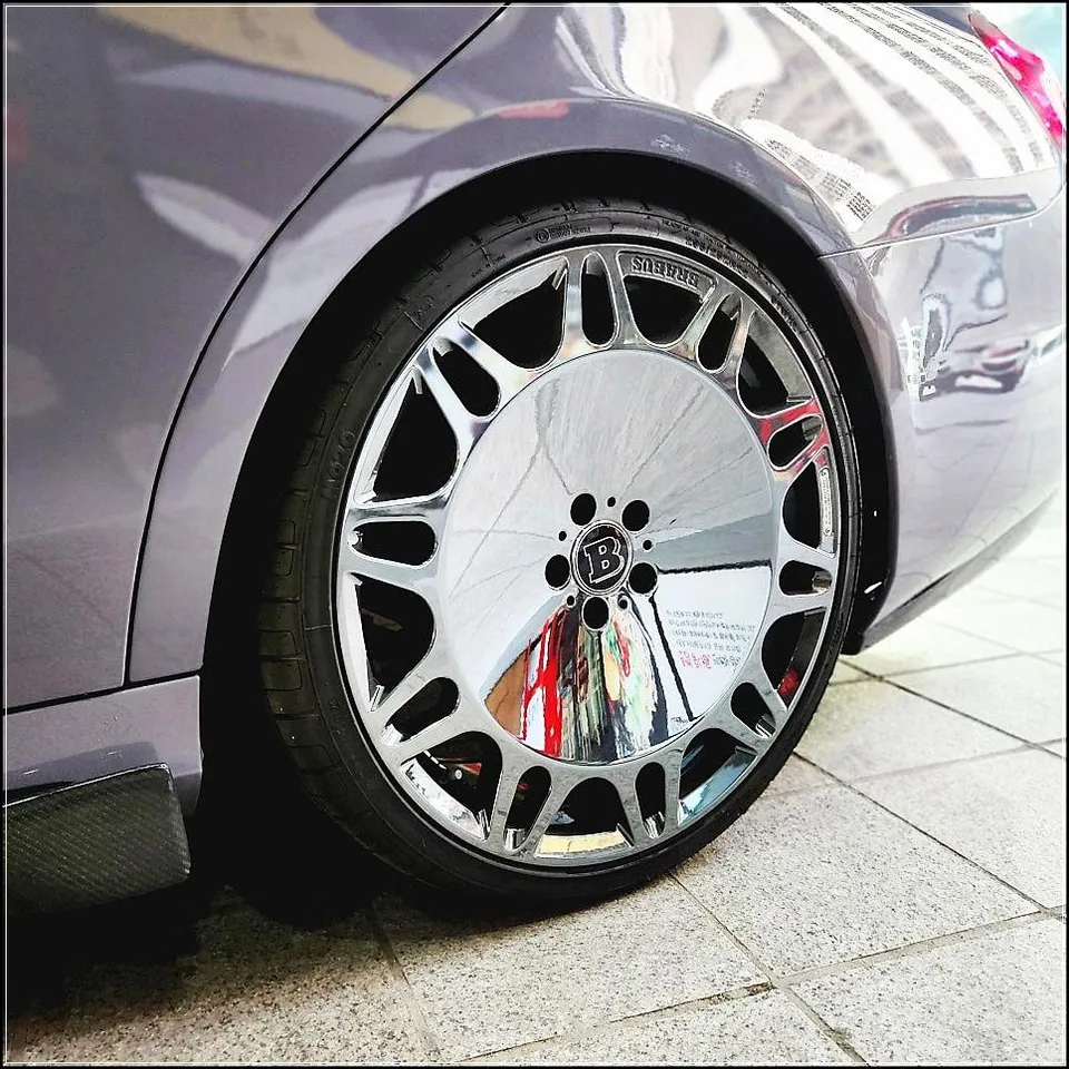 Mercedes-Benz S-Class body kit - Mercedes-Benz S-Class Body Kit Review — Cost & Results photo 4