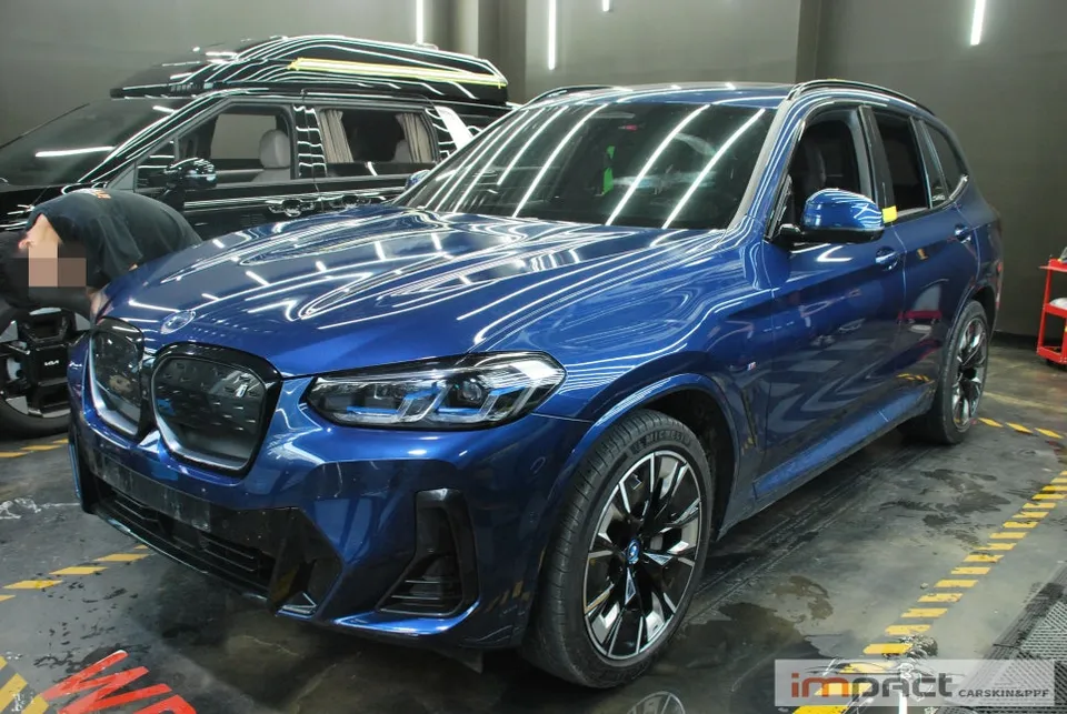 BMW iX3のPPF施工事例｜費用目安・仕上がり 施工写真 2-1
