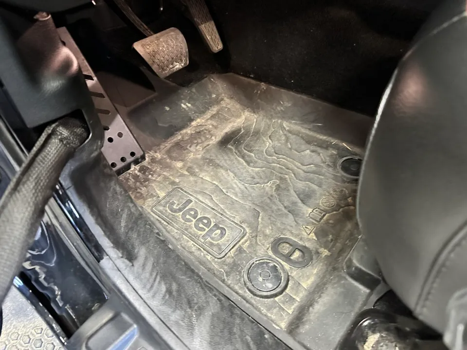 Jeep Wrangler paint correction - Jeep Wrangler Paint Correction Review — Results & Cost photo 3