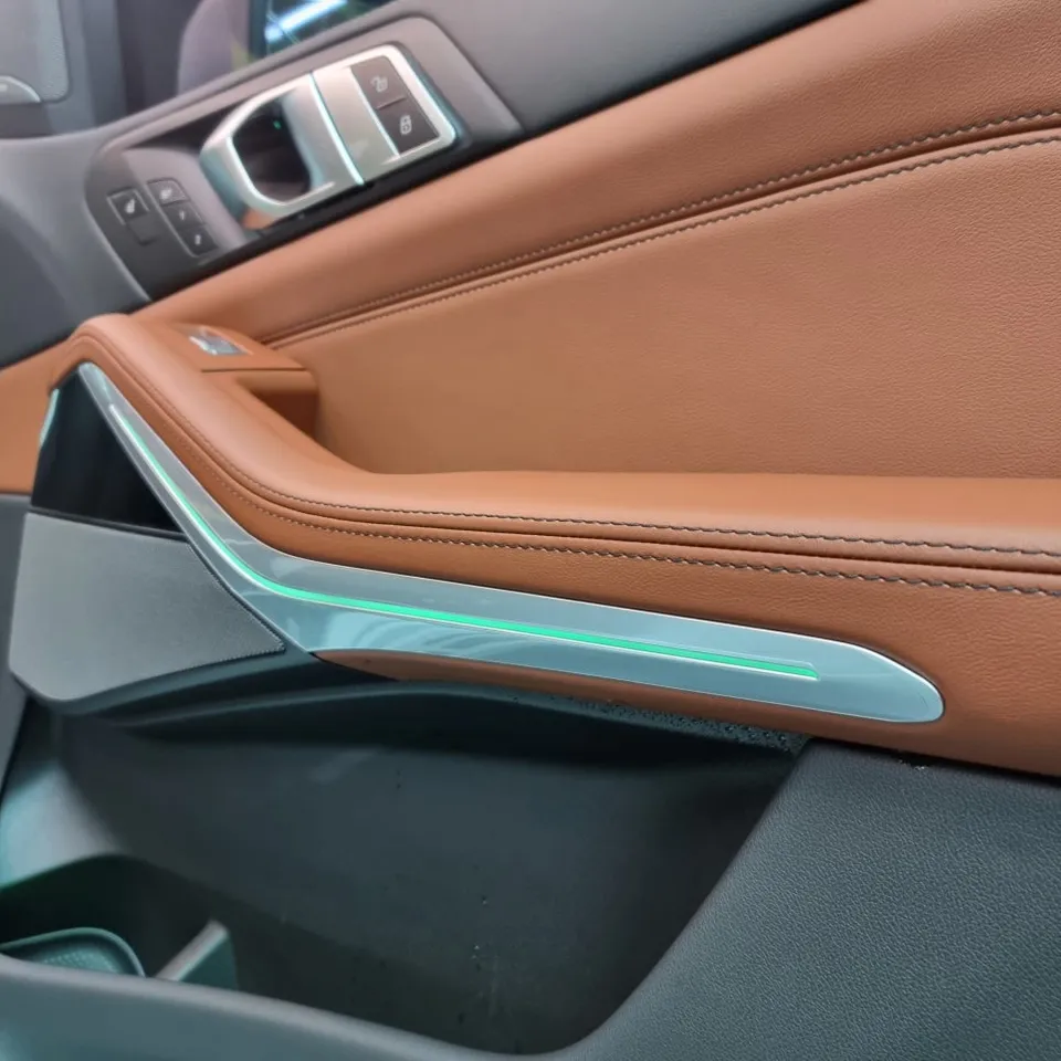 BMW X7のPPF施工事例｜費用目安と仕上がり 施工写真 1-3