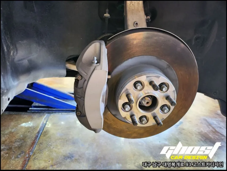 Tesla Model Y Caliper Paint Review — Stunning Red Powder Coat photo 1