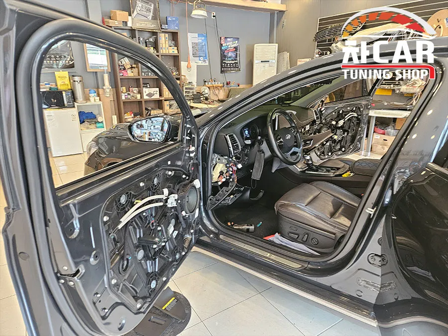 Hyundai Grandeur IG Ambient Lighting Review — Enhanced Interior M photo 13