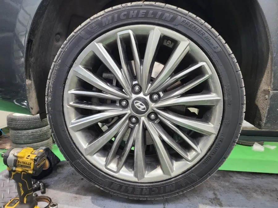 Hyundai Grandeur IG wheel repair - Hyundai Grandeur IG Wheel Repair Review - Like New Finish photo 5