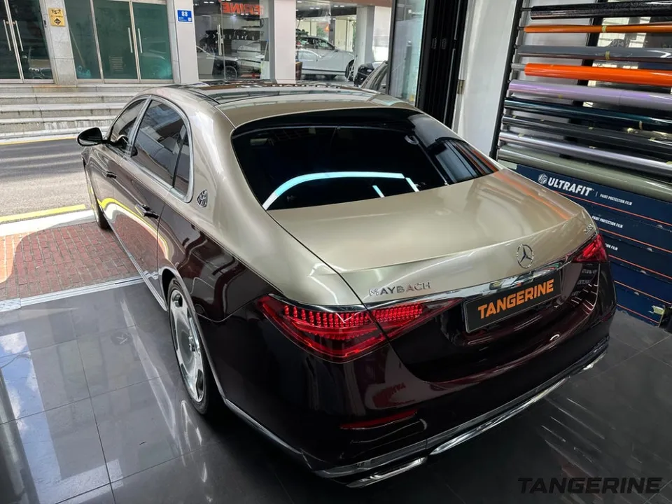 メルセデス・マイバッハS580 施工事例:デュオトーンラッピング 施工写真 2-2