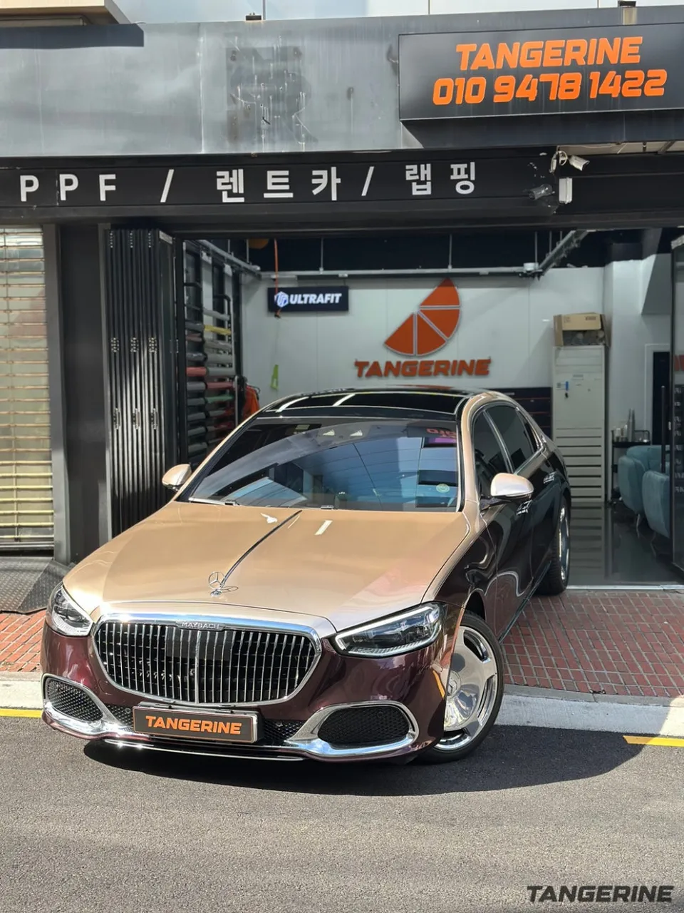 メルセデス・マイバッハS580 施工事例:デュオトーンラッピング 施工写真 3-3