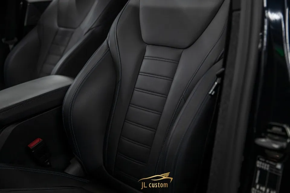 BMW ix3 seat climate - BMW ix3 Ventilated & Heated Seats Review — Enhanced Comfort photo 4