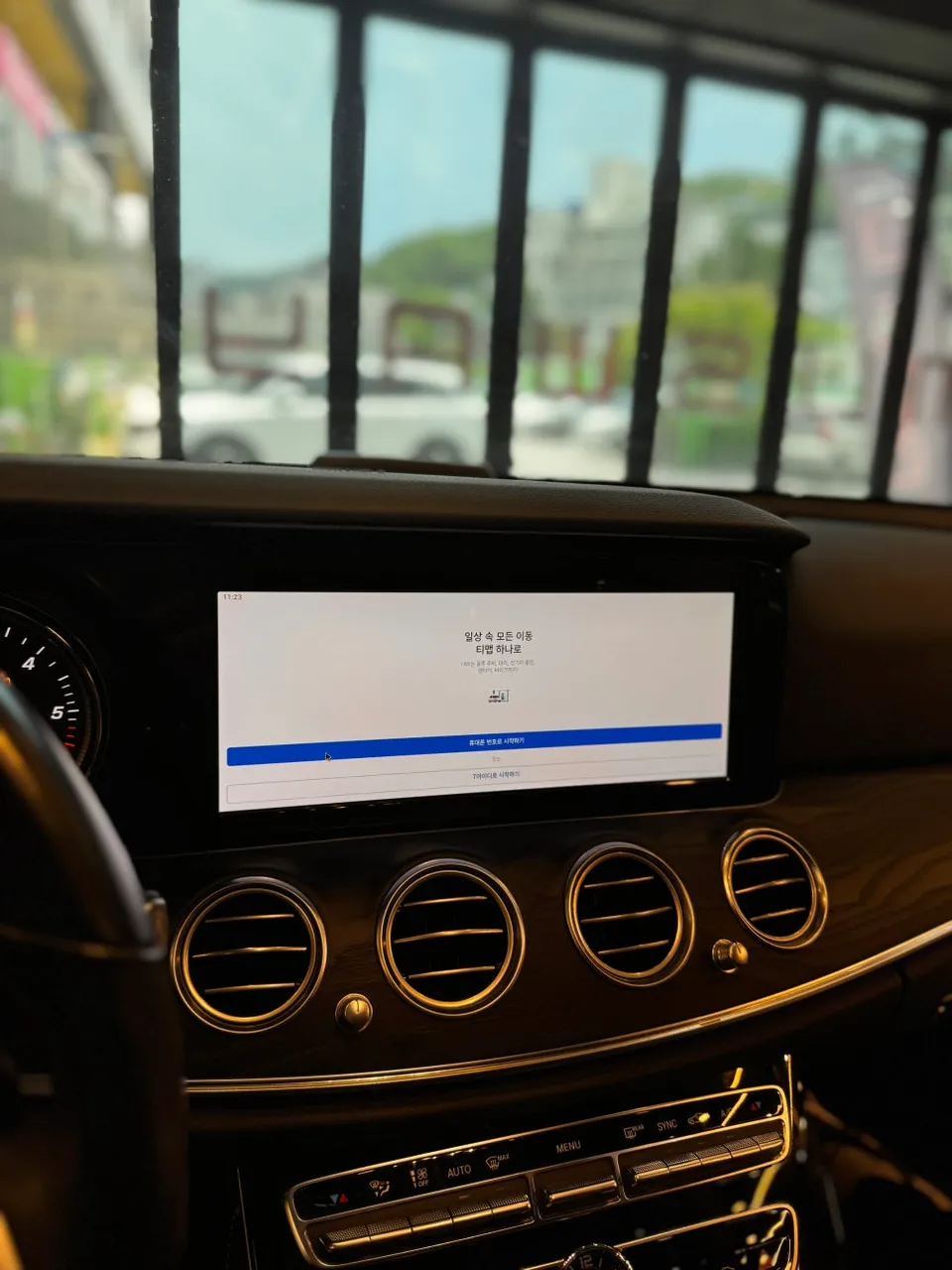 Mercedes-Benz E-Class W213 android head unit - Mercedes-Benz E300 Android Head Unit Upgrade Review photo 4