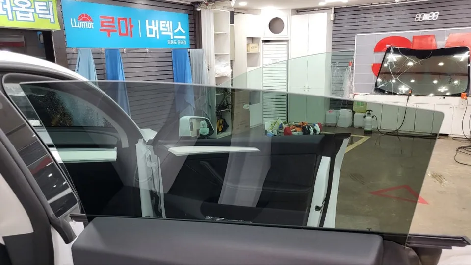 Tesla Model Y oem options - Tesla Model Y OEM Options Review — Enhanced Protection photo 4