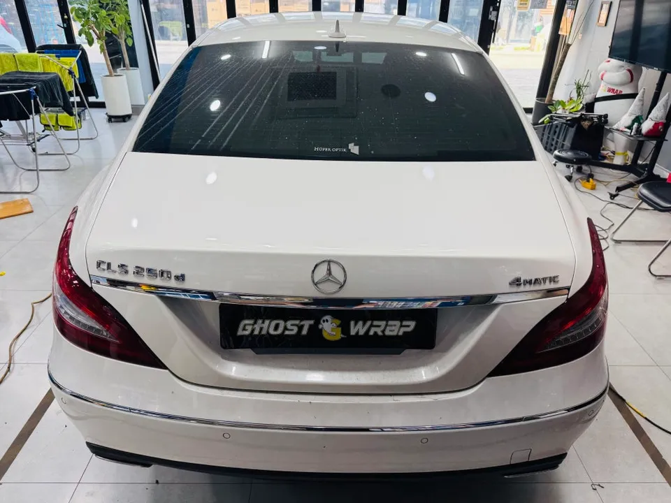 Mercedes-Benz CLSのガラスコーティング事例|費用目安・仕上がり 施工写真 1-3