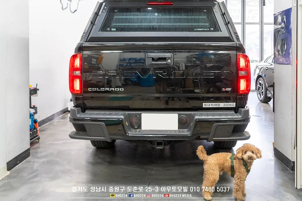 Chevrolet Coloradoのドラレコ取付事例｜費用目安・仕上がり 施工写真 3-3