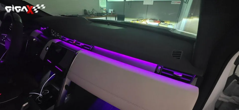 Land Rover Discovery Sport ambient lighting - Land Rover Discovery Sport Ambient Lighting Review — Enhanced Int photo 4
