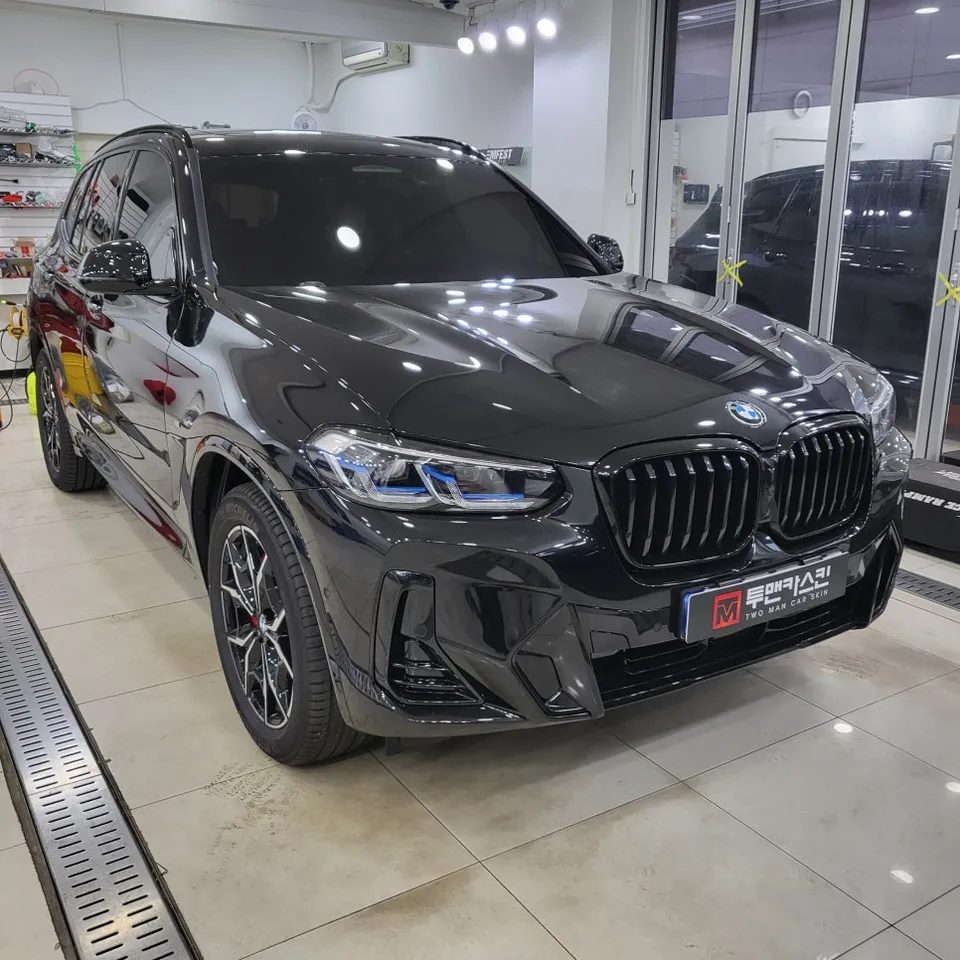 BMW X3のPPF施工事例|費用目安と仕上がり 施工写真 3-1