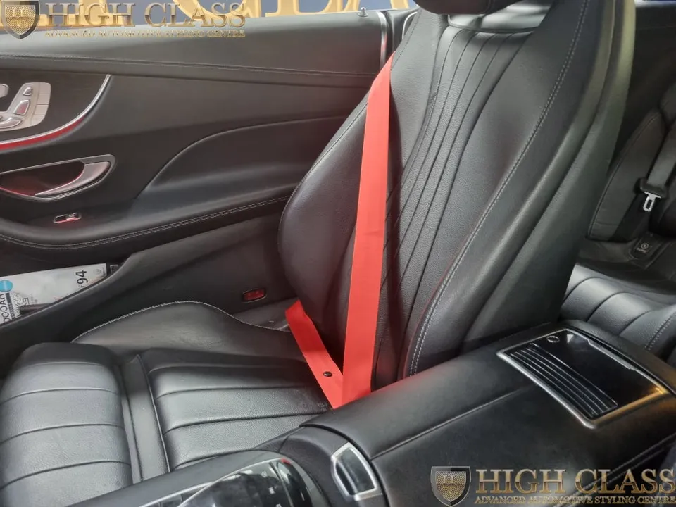 Mercedes-Benz E-Class Coupe interior customization - Mercedes-Benz E-Class Coupe Interior Customization Review photo 4